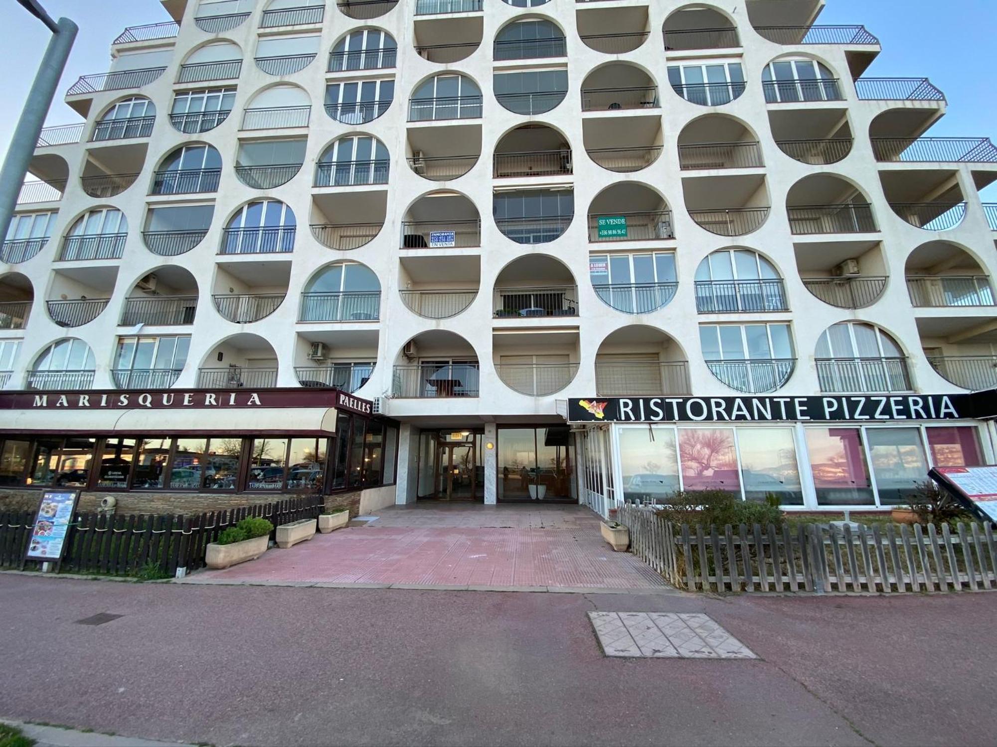 Lux Apt 1Er Ligne Mer!Grande Terrasse Vue Superbe! Empuriabrava Exterior foto